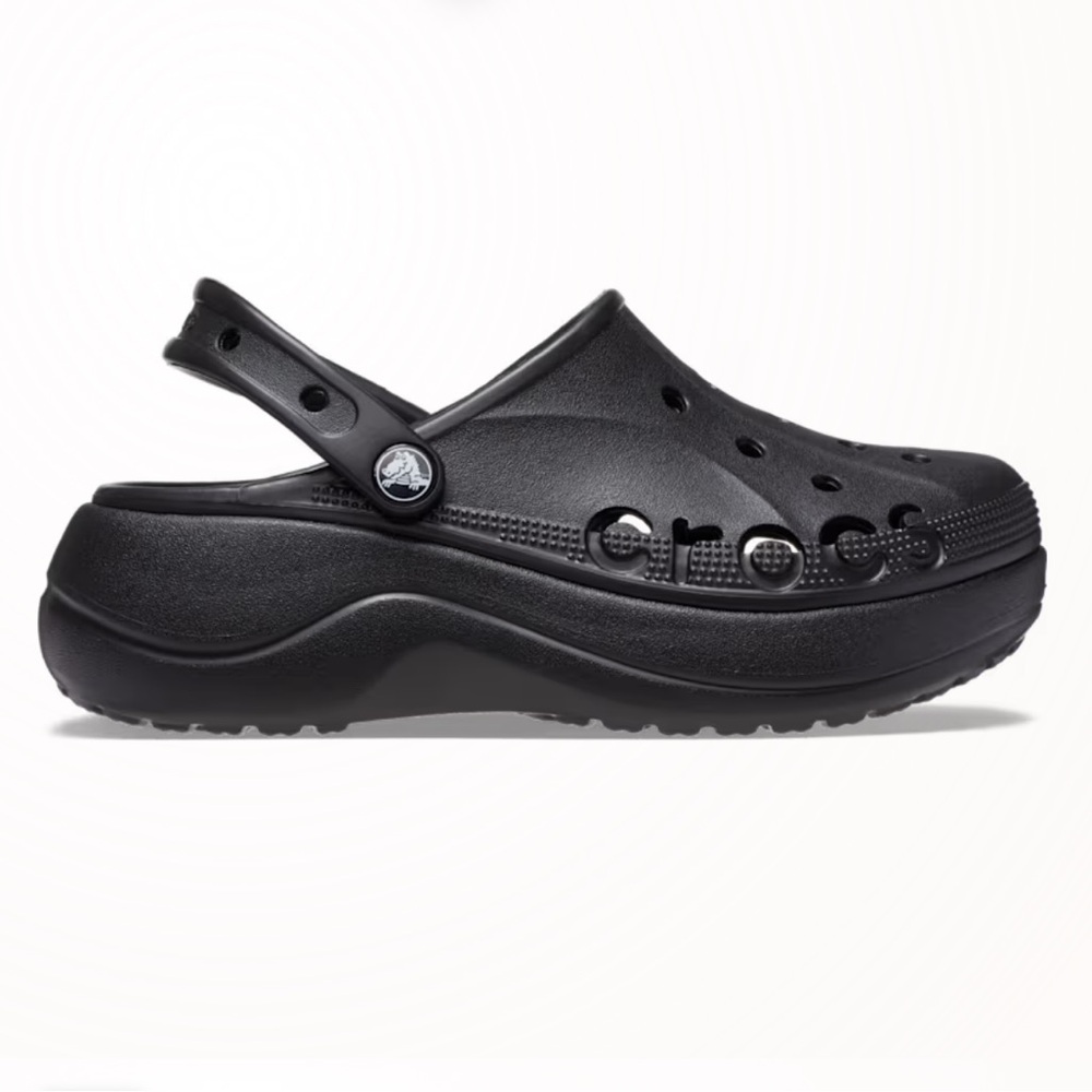 NWOT Crocs Women’s Baya Platform Clog-Size 8-Black